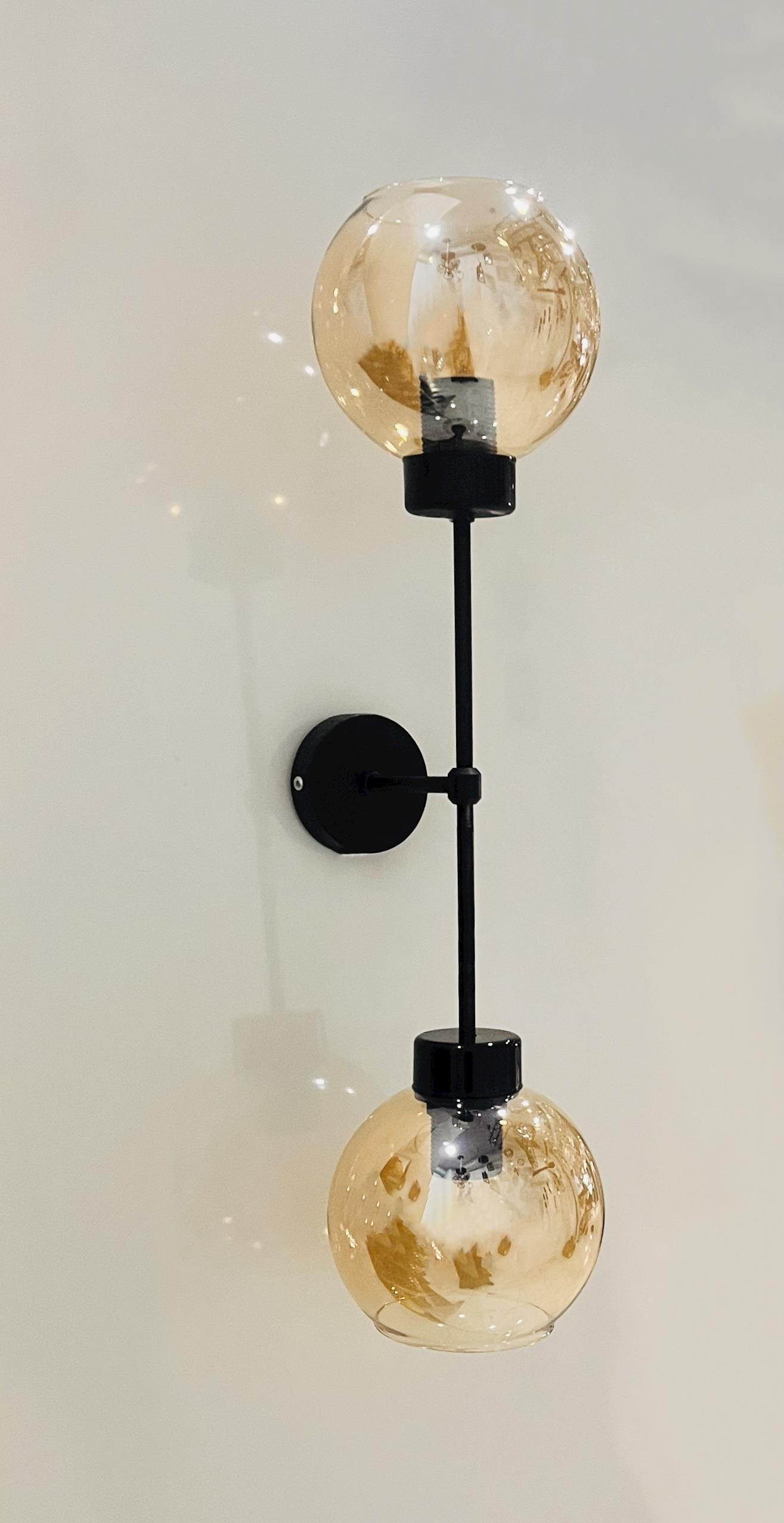Poyraz BalCamlı Siyah Metal Modern Elektrikli AplikGezegen Metal Camlı Pilli Aplik - 9v Pil ve Özel Tasarım Ampul İçindedir - Tek Adet Fiyatıdırgaziantepavize