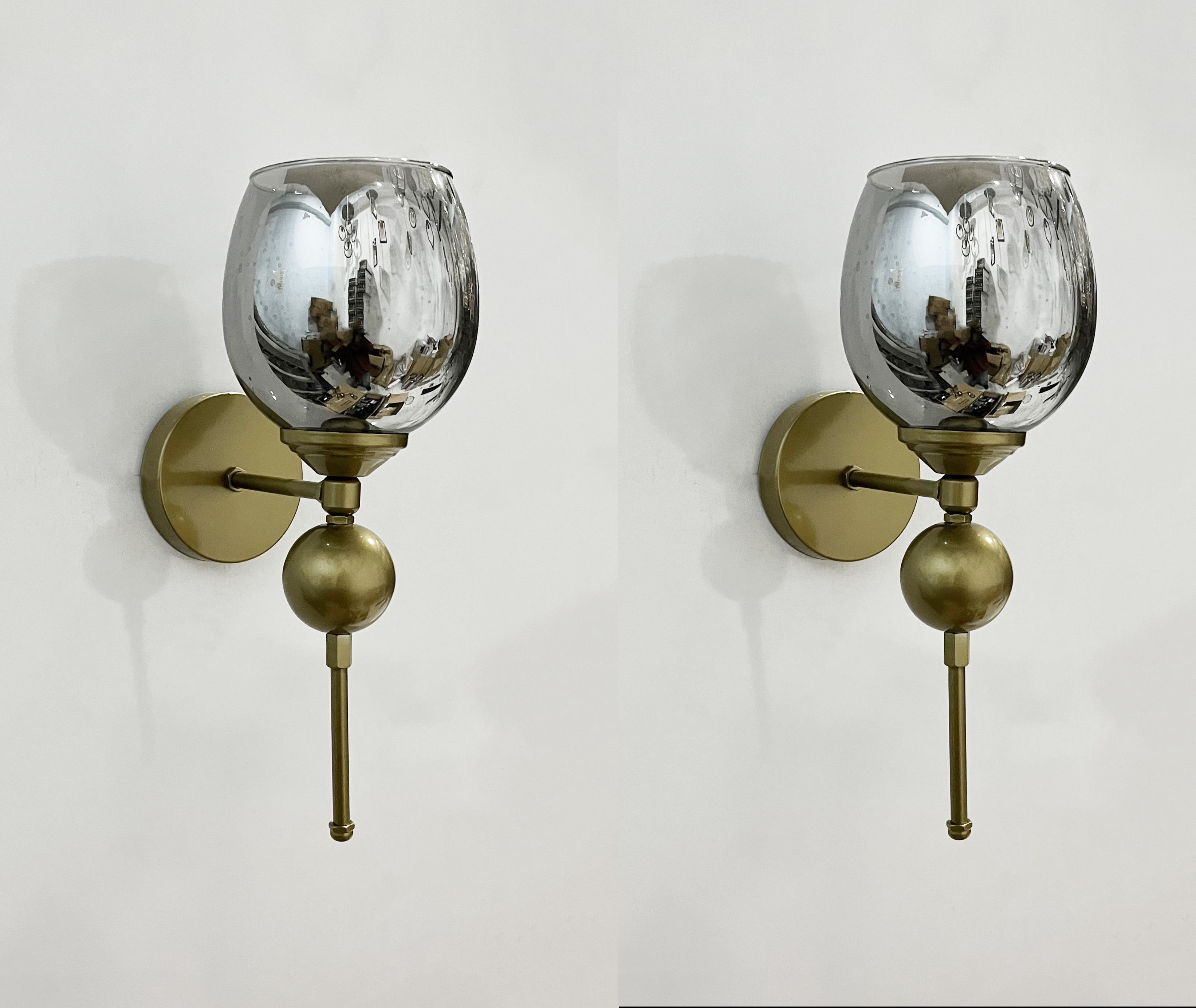Saka Eskitme Kasa Füme Camlı Metal Pilli Aplik - 2 Adet - Özel Tasarım Lamba ve Pil DahilFeza BalCamlı Siyah Metal Modern 2 Adet Pilli Aplik - Özel Tasarım Lamba ve Pil Dahildir
