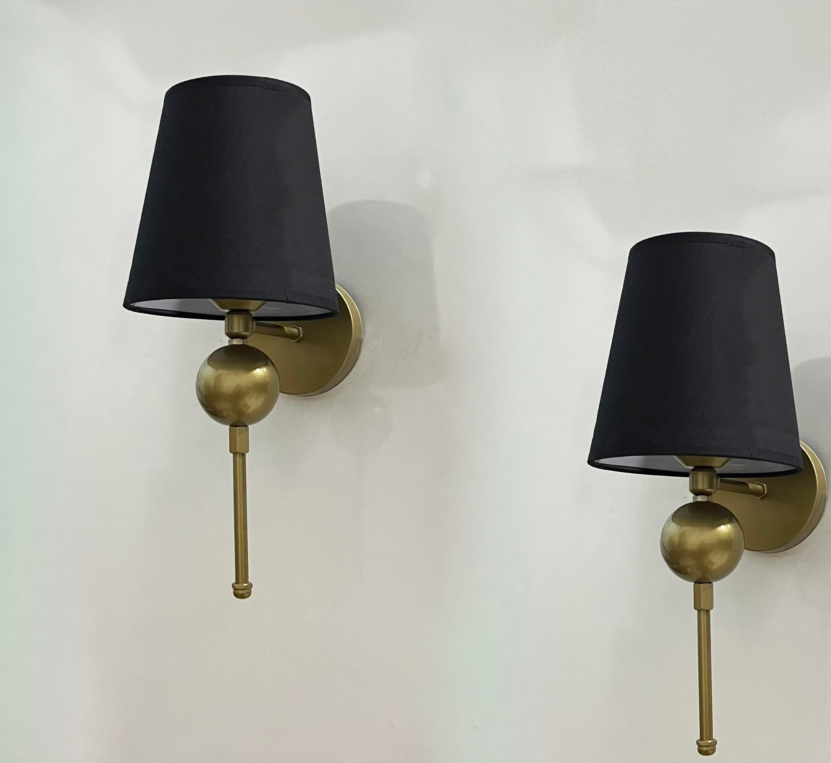 Saka Eskitme Kasa Siyah Şapkalı Metal Pilli Aplik - 2 Adet - Özel Tasarım Lamba ve Pil DahilFeza BalCamlı Siyah Metal Modern 2 Adet Pilli Aplik - Özel Tasarım Lamba ve Pil Dahildir