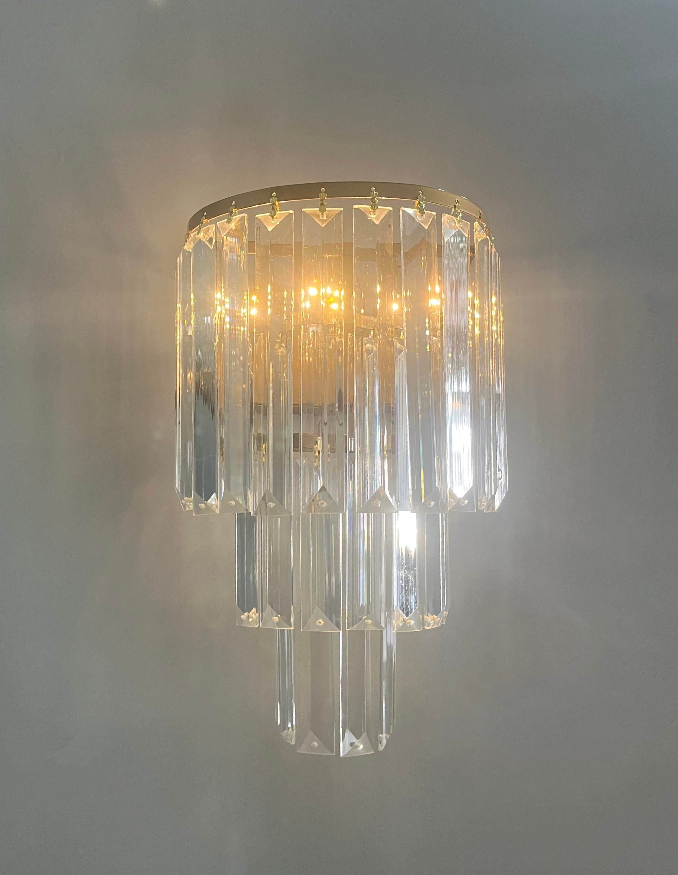 Yonca Eskitme Kasa Günışığı Ledli 3 Katlı Lux Taşlı Pilli Aplik - Tek Adet - Pil ve Led HediyeFeza BalCamlı Siyah Metal Modern 2 Adet Pilli Aplik - Özel Tasarım Lamba ve Pil Dahildir