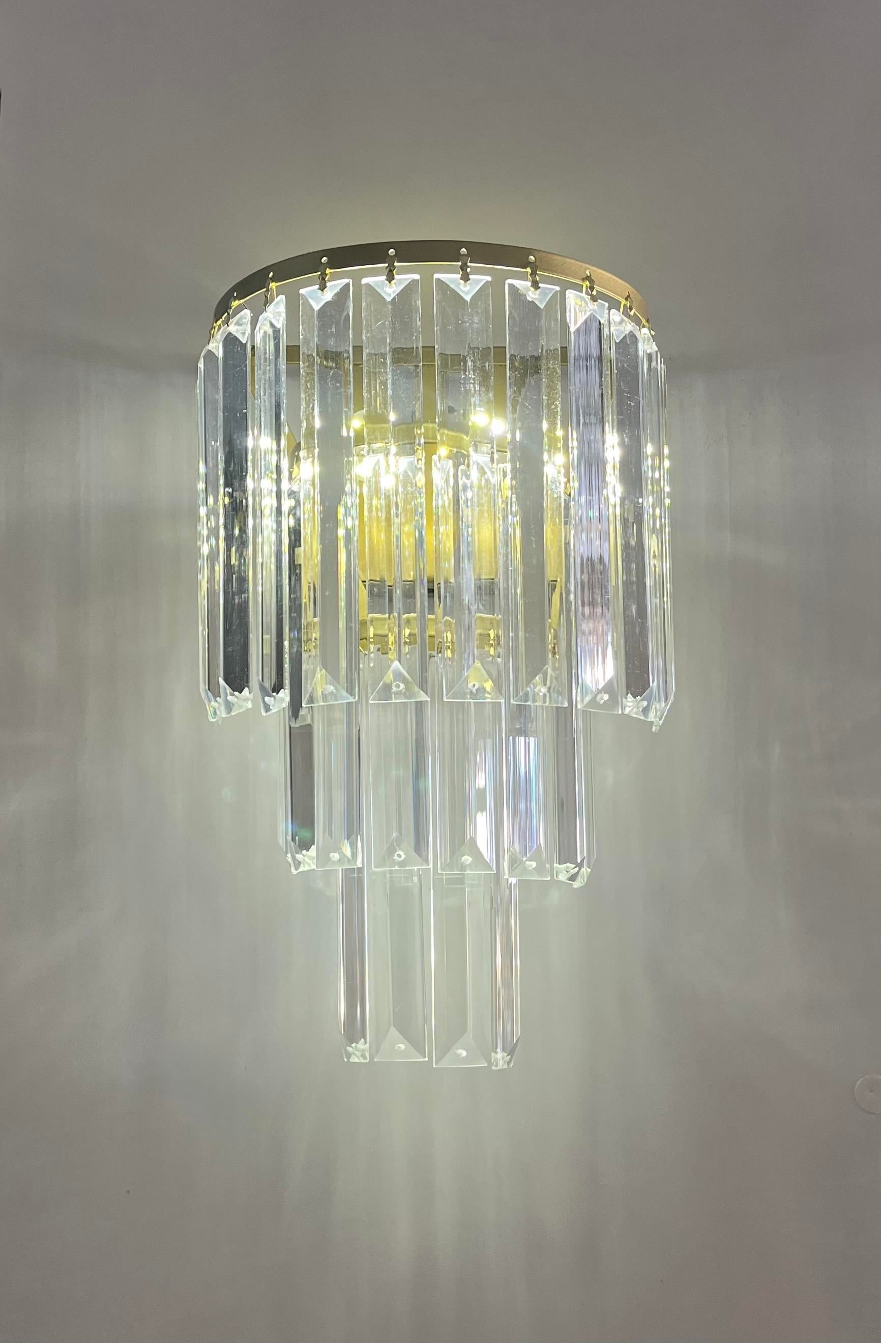 Yonca Gold Kasa Beyaz Işık Ledli 3 Katlı Lux Taşlı Pilli Aplik - Tek Adet - Pil ve Led HediyeFeza BalCamlı Siyah Metal Modern 2 Adet Pilli Aplik - Özel Tasarım Lamba ve Pil Dahildir