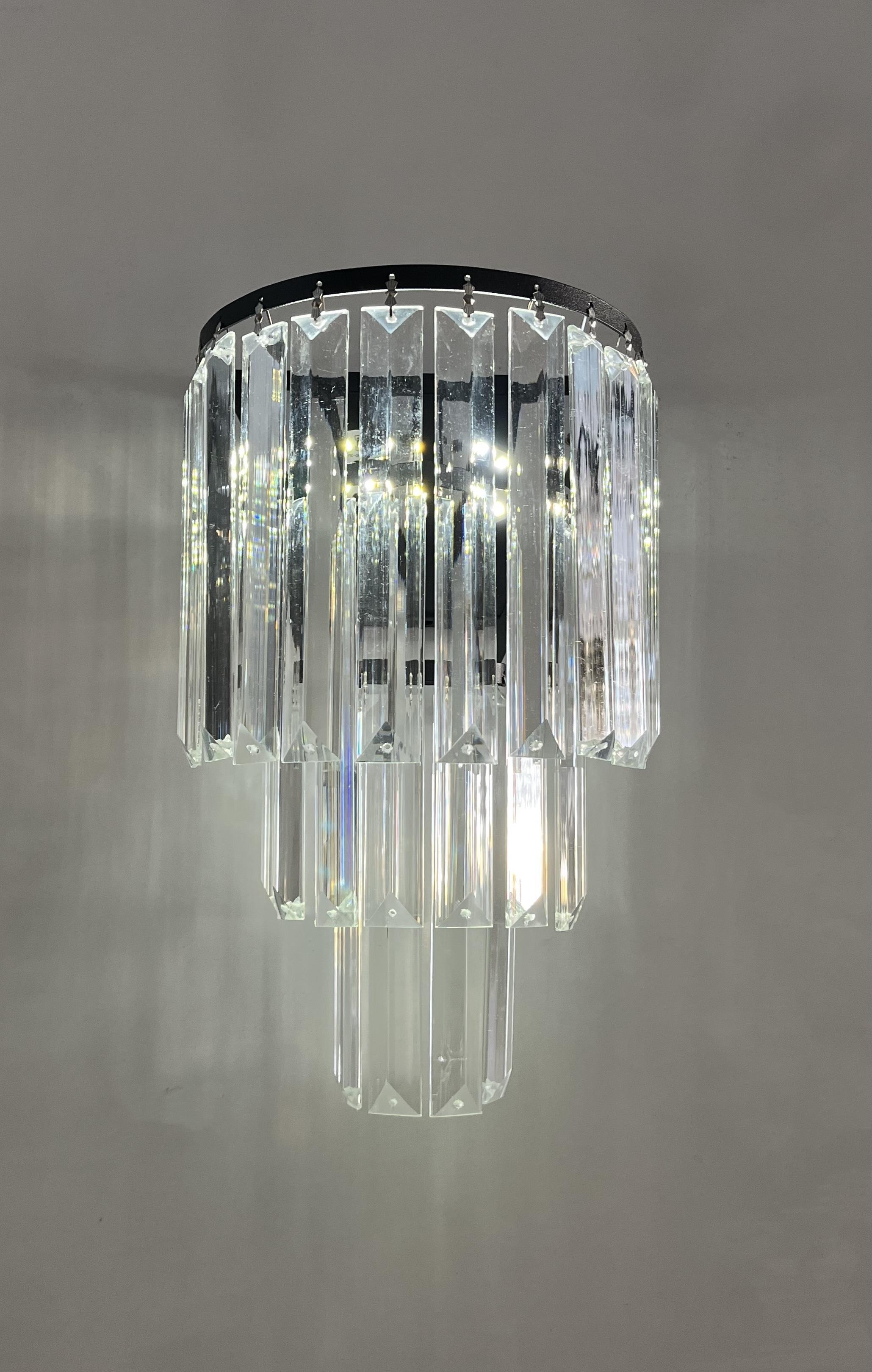 Yonca Siyah Kasa Beyaz Işık Ledli 3 Katlı Lux Taşlı Pilli Aplik - Tek Adet - Pil ve Led HediyeFeza BalCamlı Siyah Metal Modern 2 Adet Pilli Aplik - Özel Tasarım Lamba ve Pil Dahildir