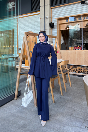 Kolları Volan Beli İpli Tesettür Takım Lacivert