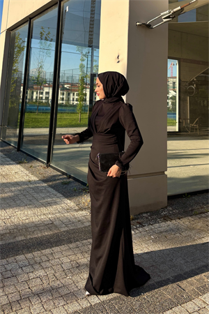 Kuyruklu Zara Kumaş Kolları Püsküllü Tesettür Abiye Siyah