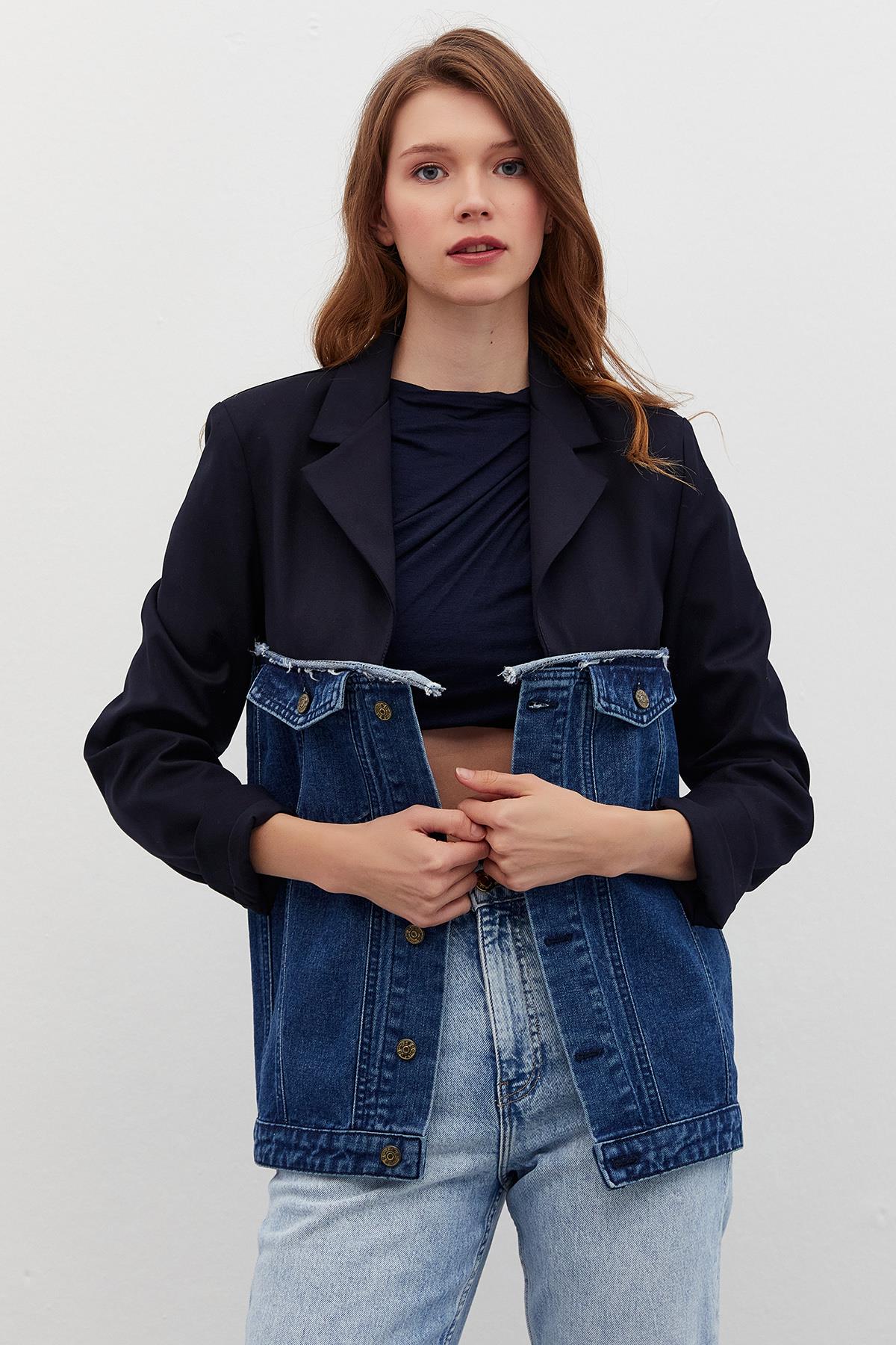 Jean Detaylı Blazer Ceket Lacivert