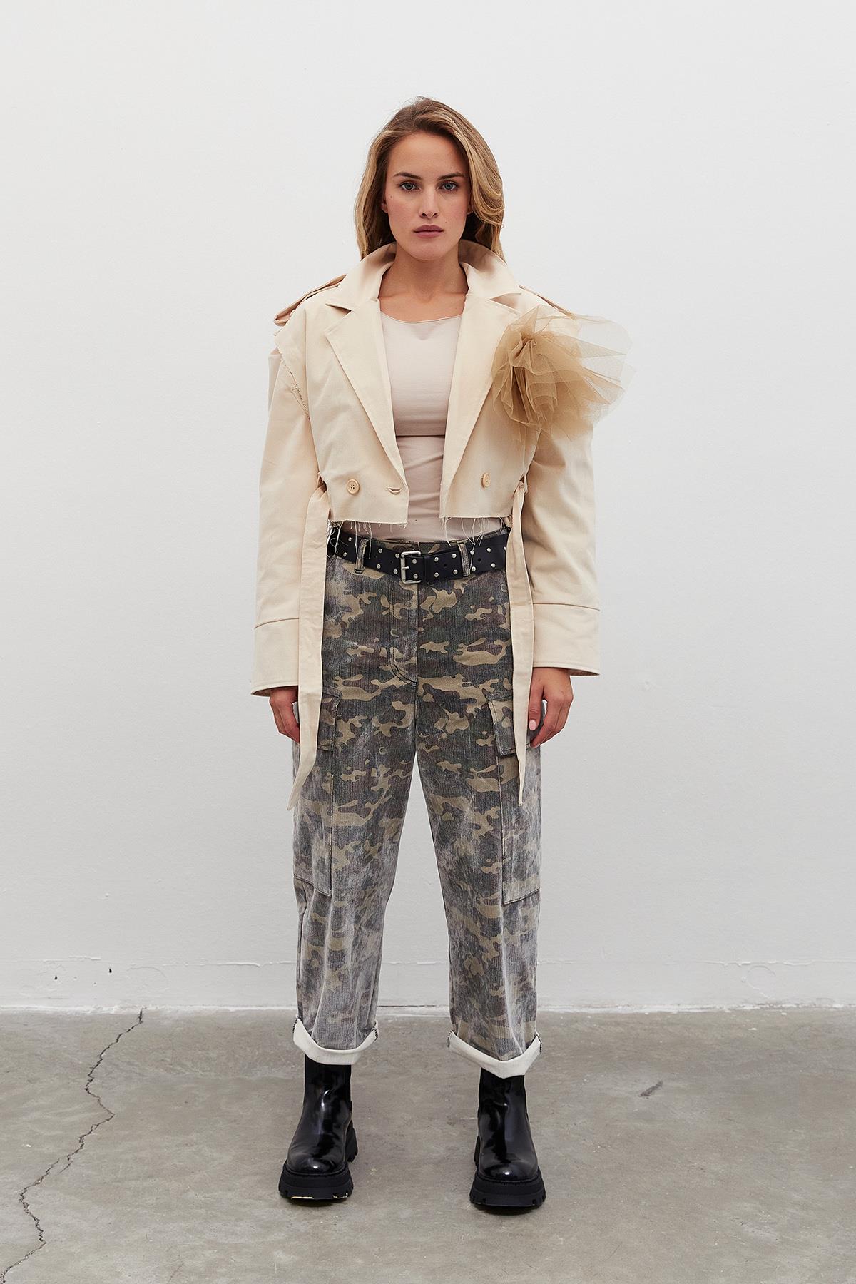 Oversize Kısa Spor Ceket Krem