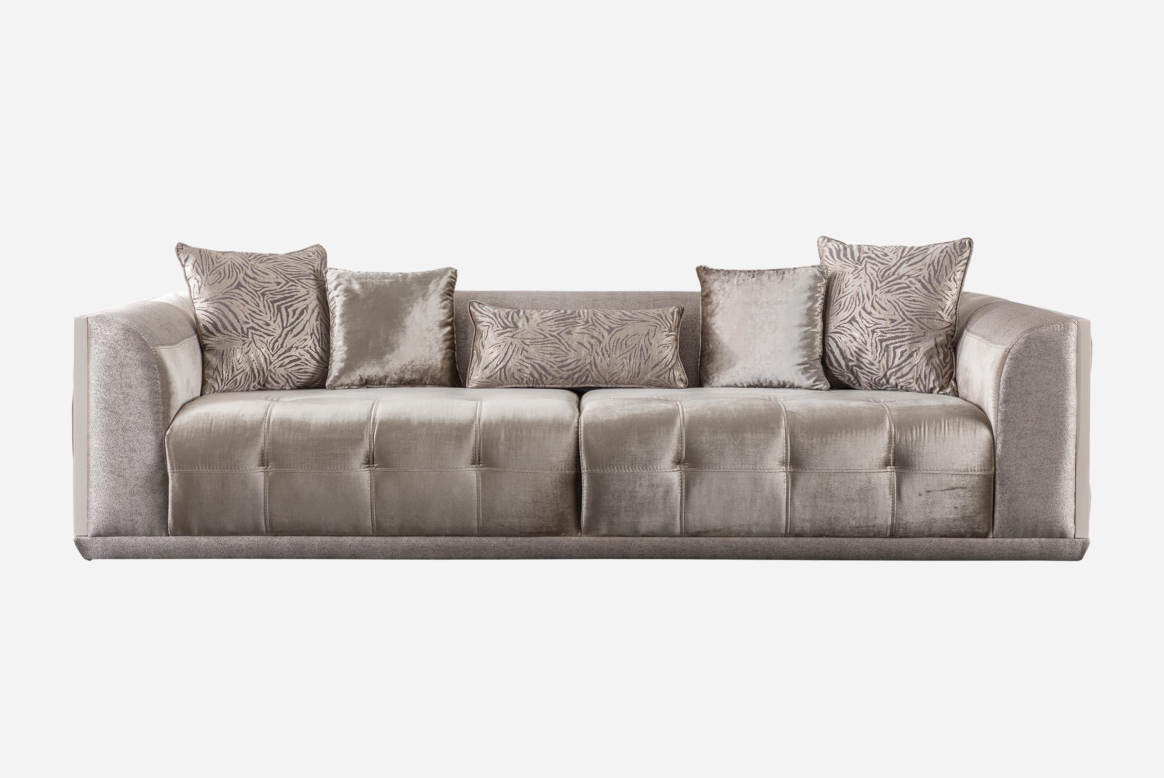 Dörtlü KoltukAbaka Dörtlü Koltuk