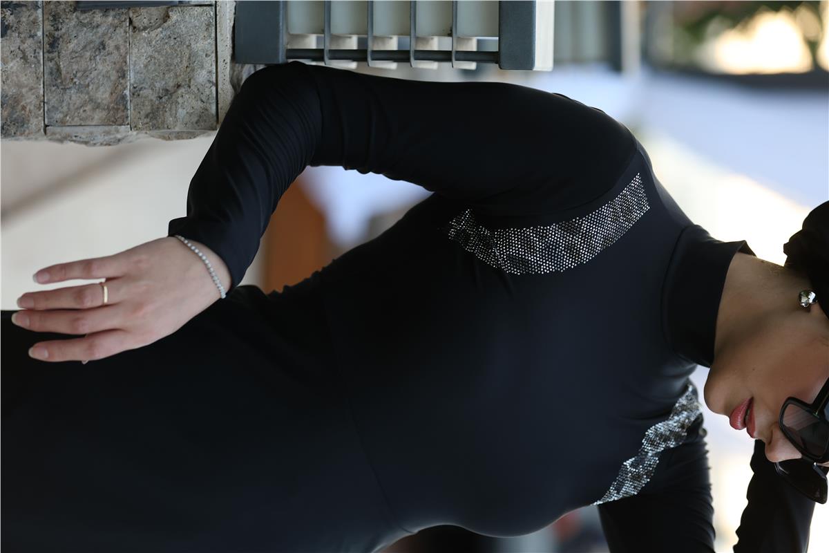 Mira Model Omzu Taşlı Lycralı Tasarım Tesettür İkili Mayo Takım