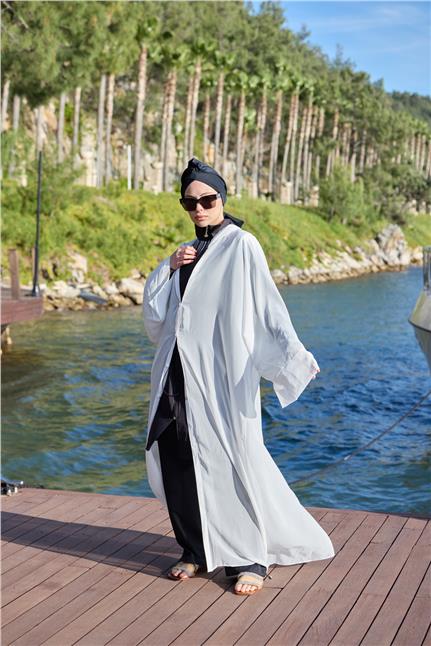 Beyaz Kapşonlu Tasarım Tesettür Pareo