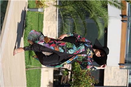 Botanik Model Beli Bağcıklı Tasarım Tesettür Pareo