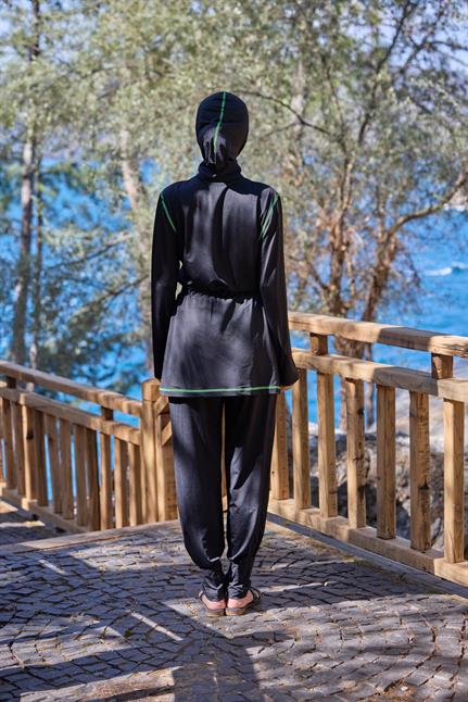 Deren Model Lycralı Modüler Etekli Yeşil Şeritli Tasarım Tesettür Tulum Mayo