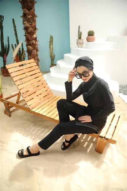 Gümüş Taşlı Siyah Tasarım Tesettür Mayo Takım