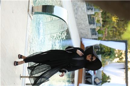 Mira Model Beli Bağcıklı Tasarım Tesettür Pareo