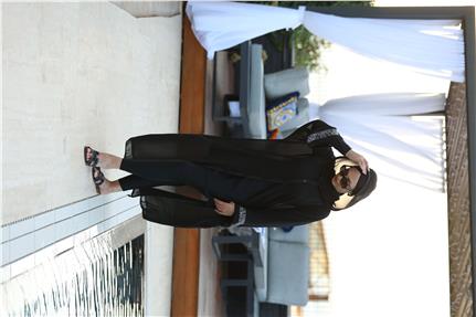 Mira Model Kapüşonlu Tasarım Tesettür Pareo