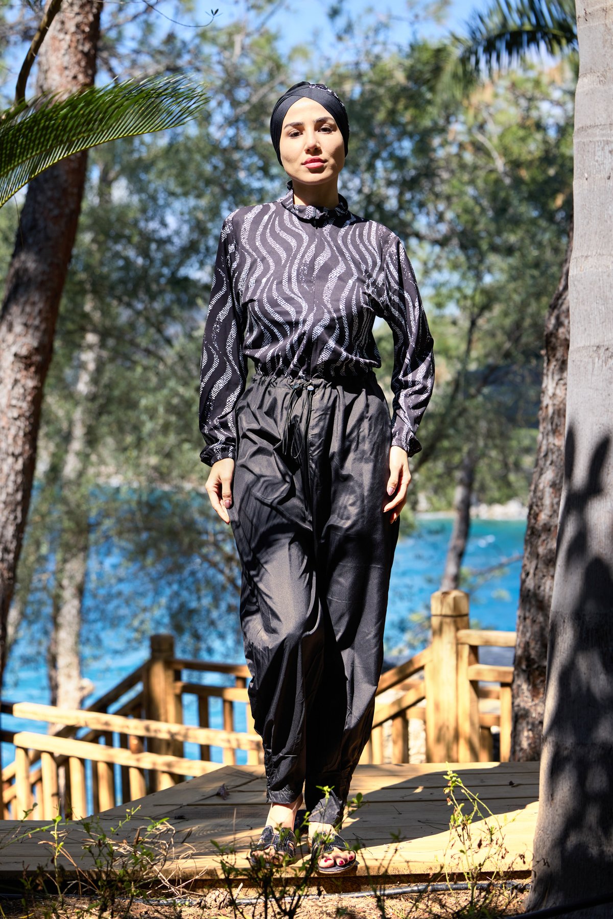 Paçası Pileli Nouréa Model Tasarım Tesettür Tulum Mayo | Markasız