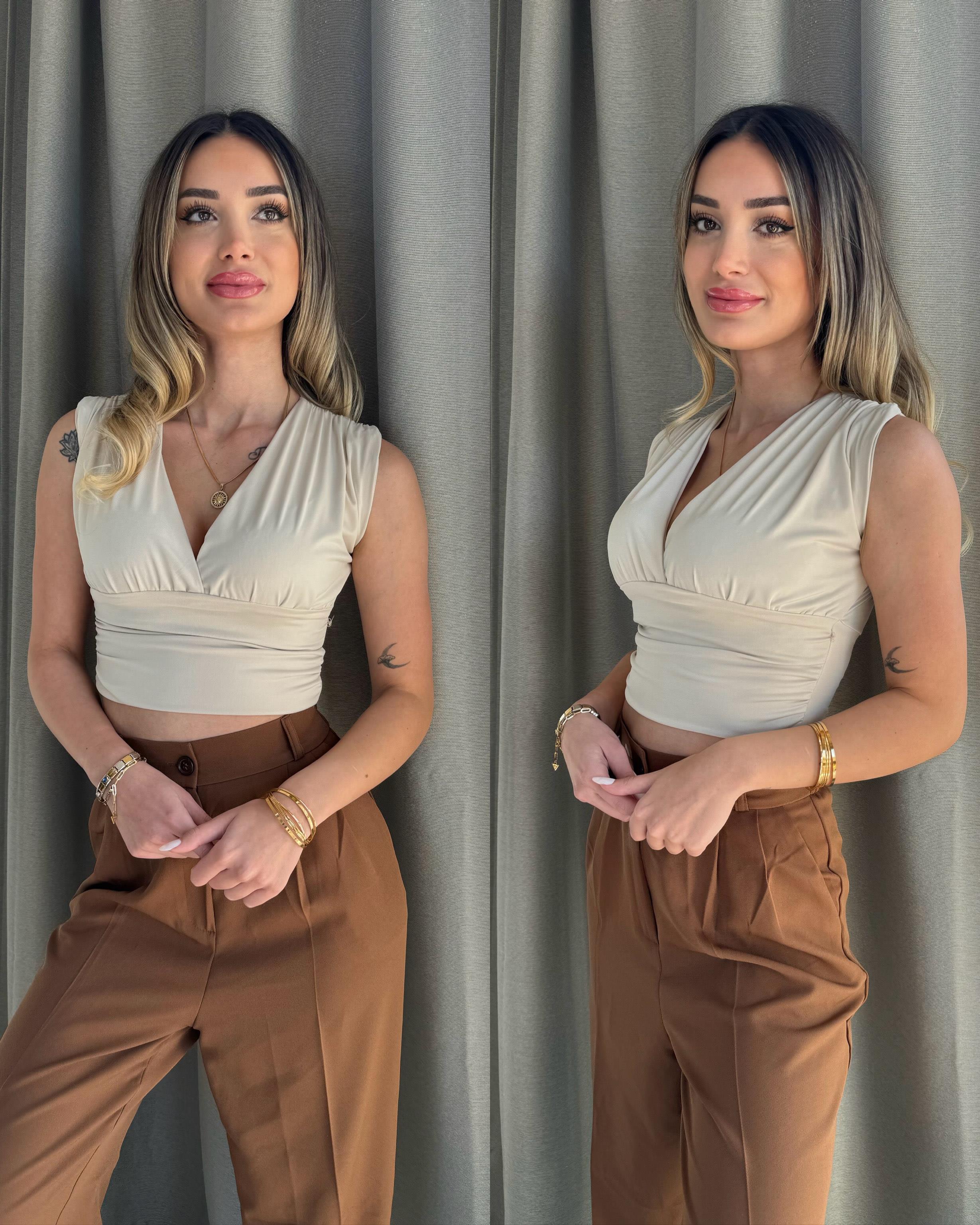 Kadın Gipeli V Yaka Krem Crop Bluz