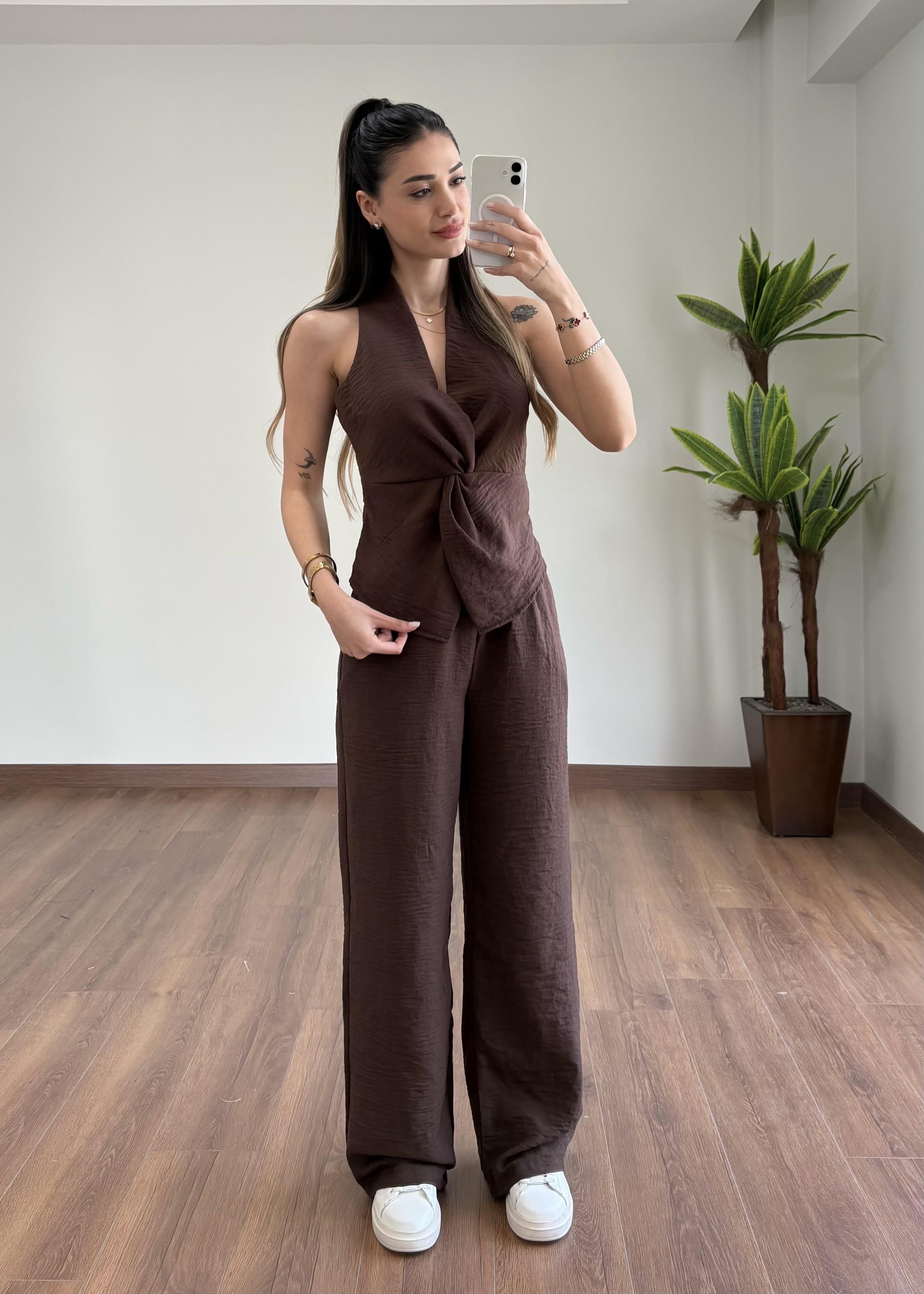 Sara Kahve Bluz Detay Takım