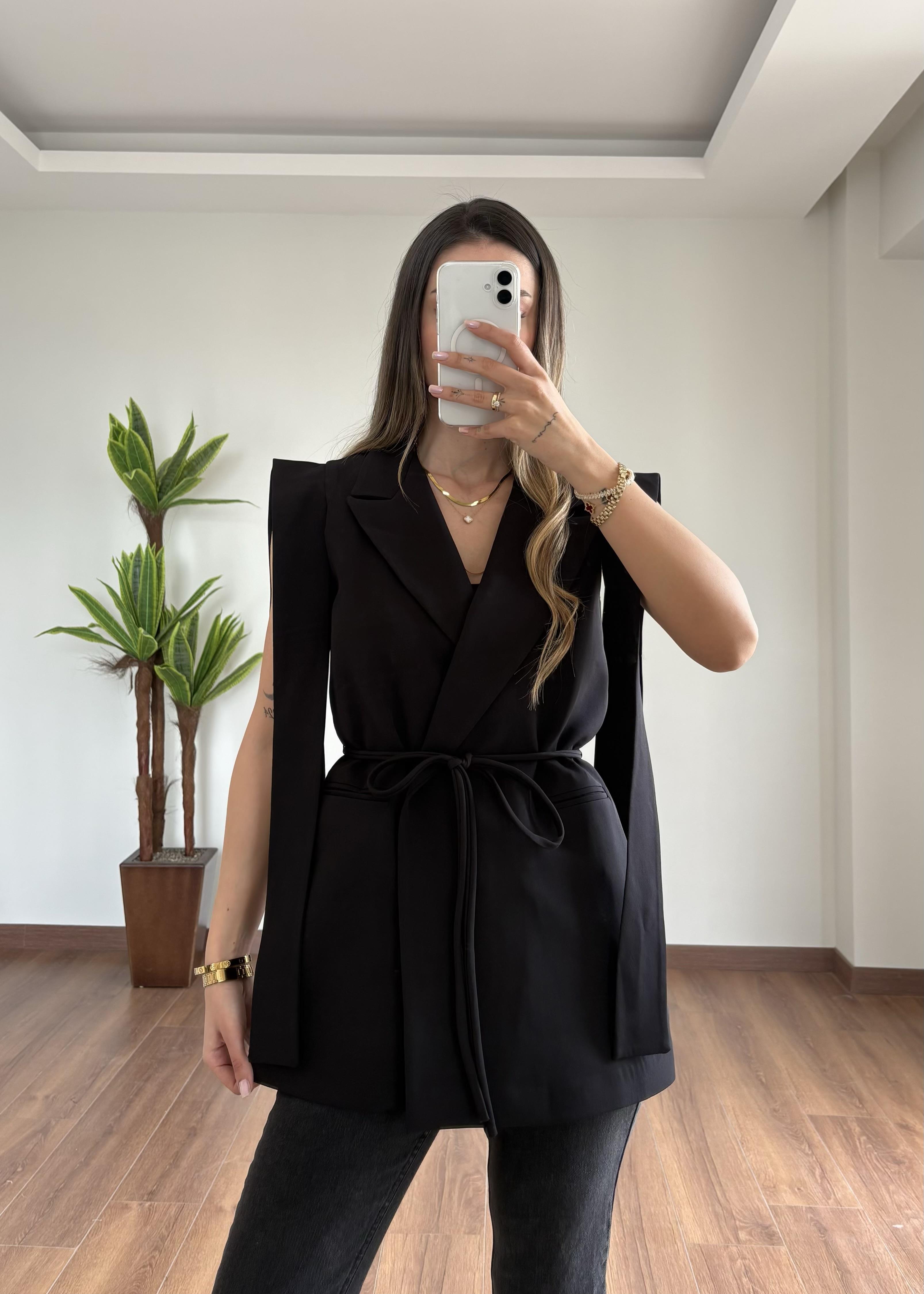 Tasarım Siyah Yelek