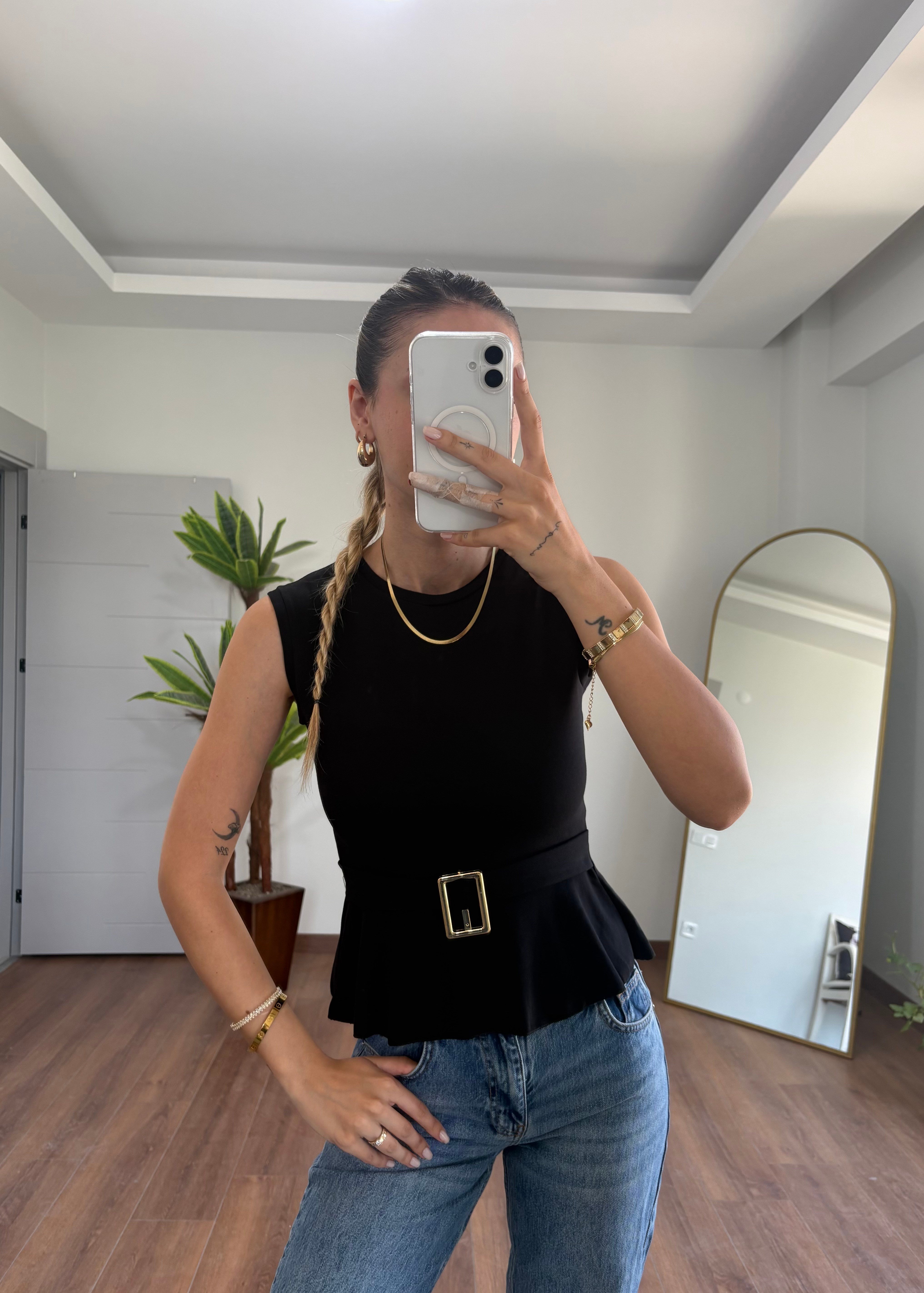 Toka Detay Sİyah Bluz