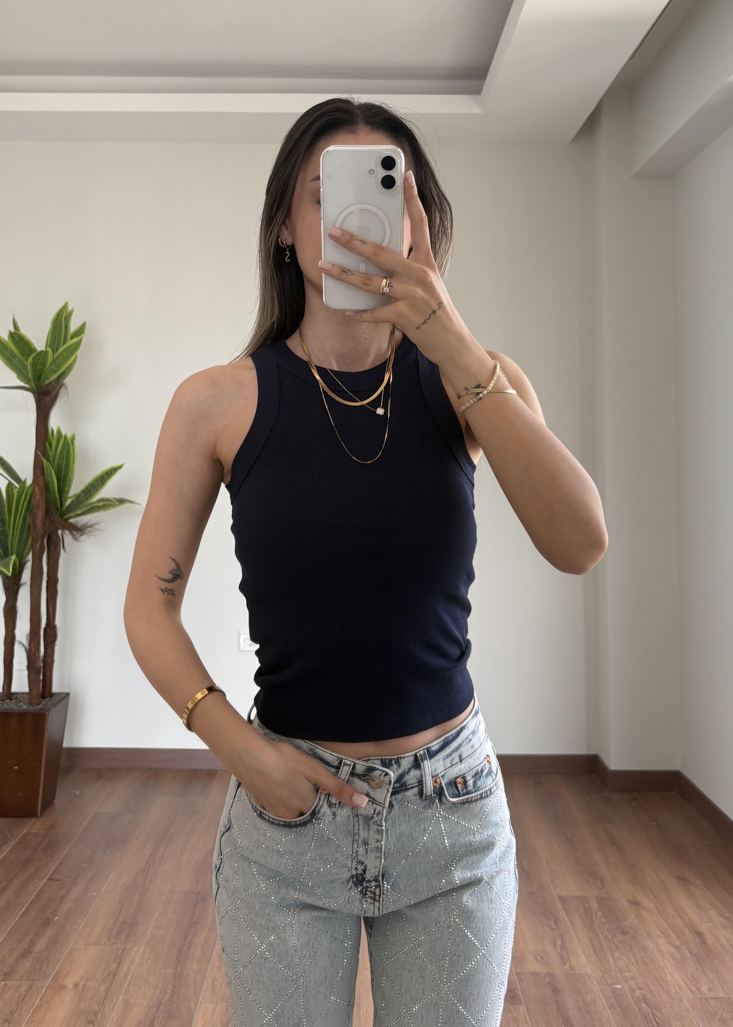 Basic Lacivert Halter Yaka