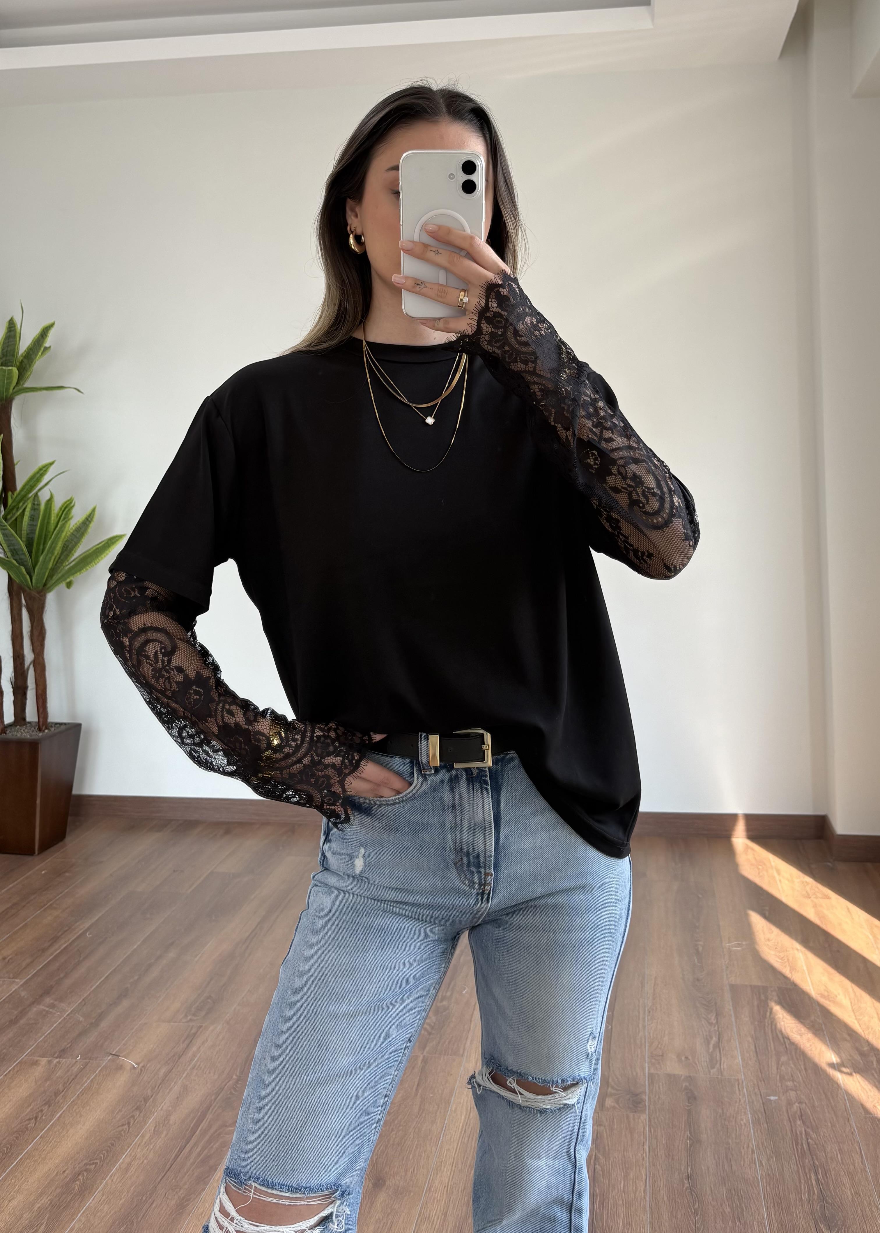 Dantelli Siyah Tshirt