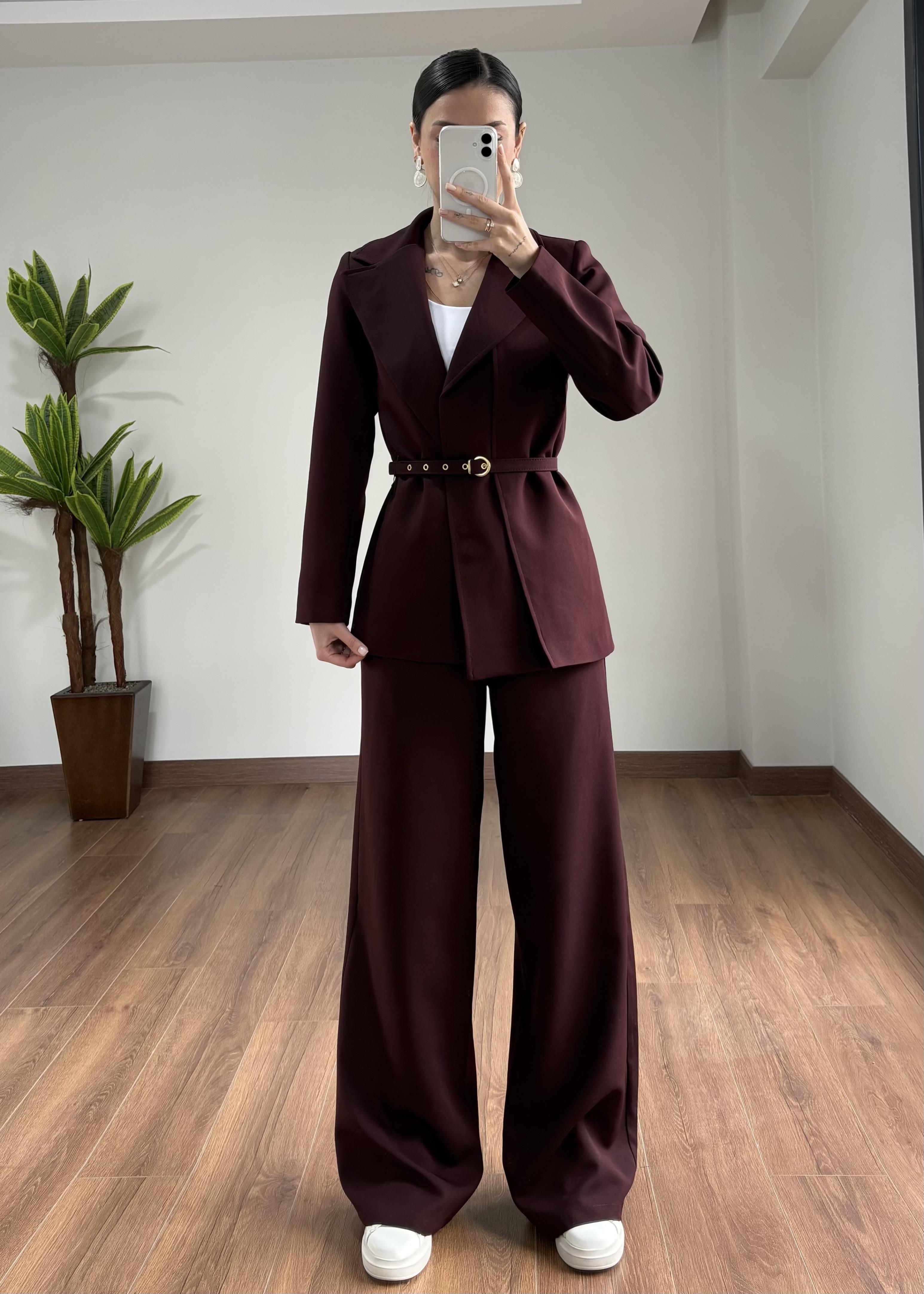 Dora Mürdüm Kemerli Takım