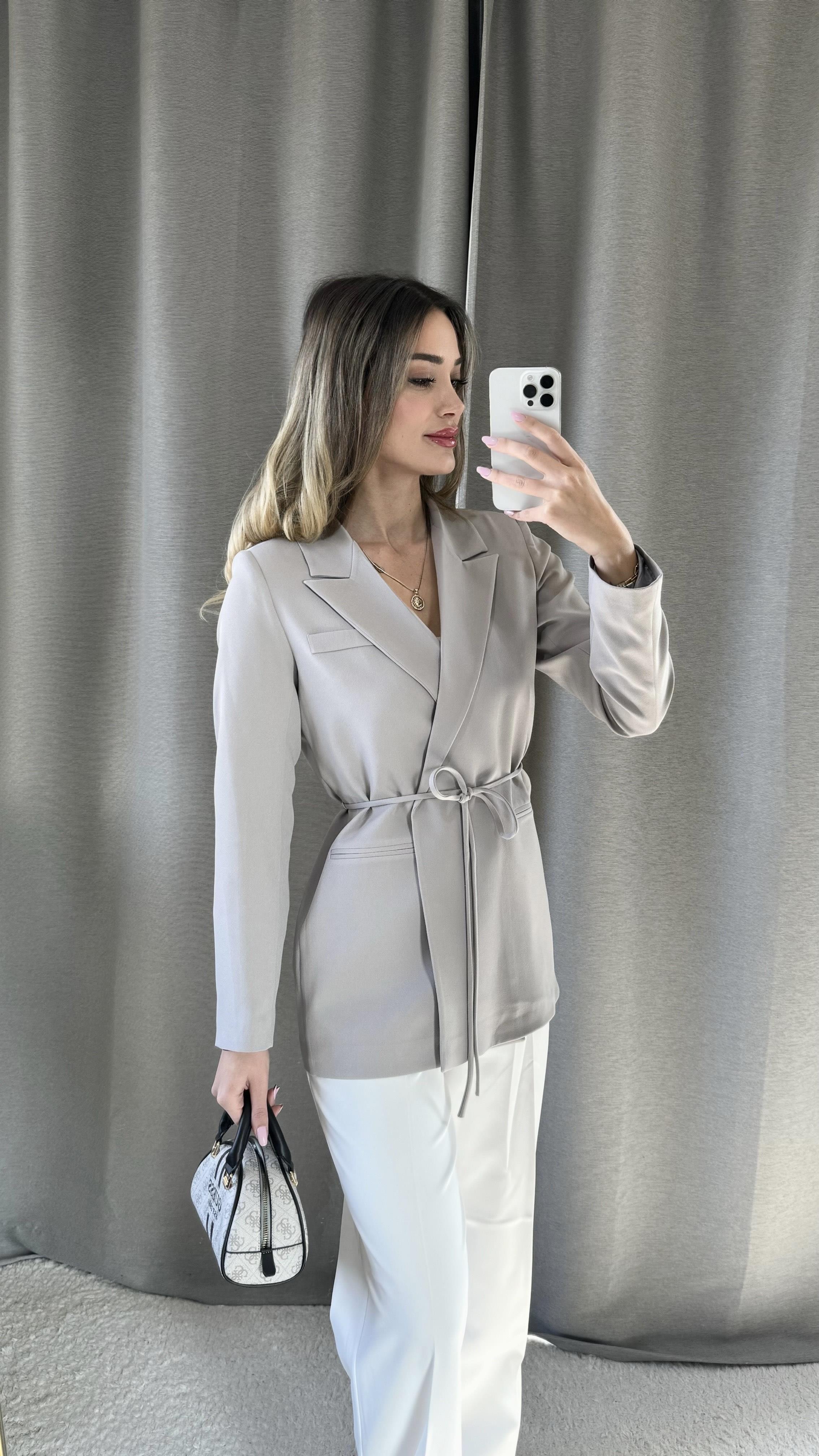 Kadın Gri İpli Blazer Ceket
