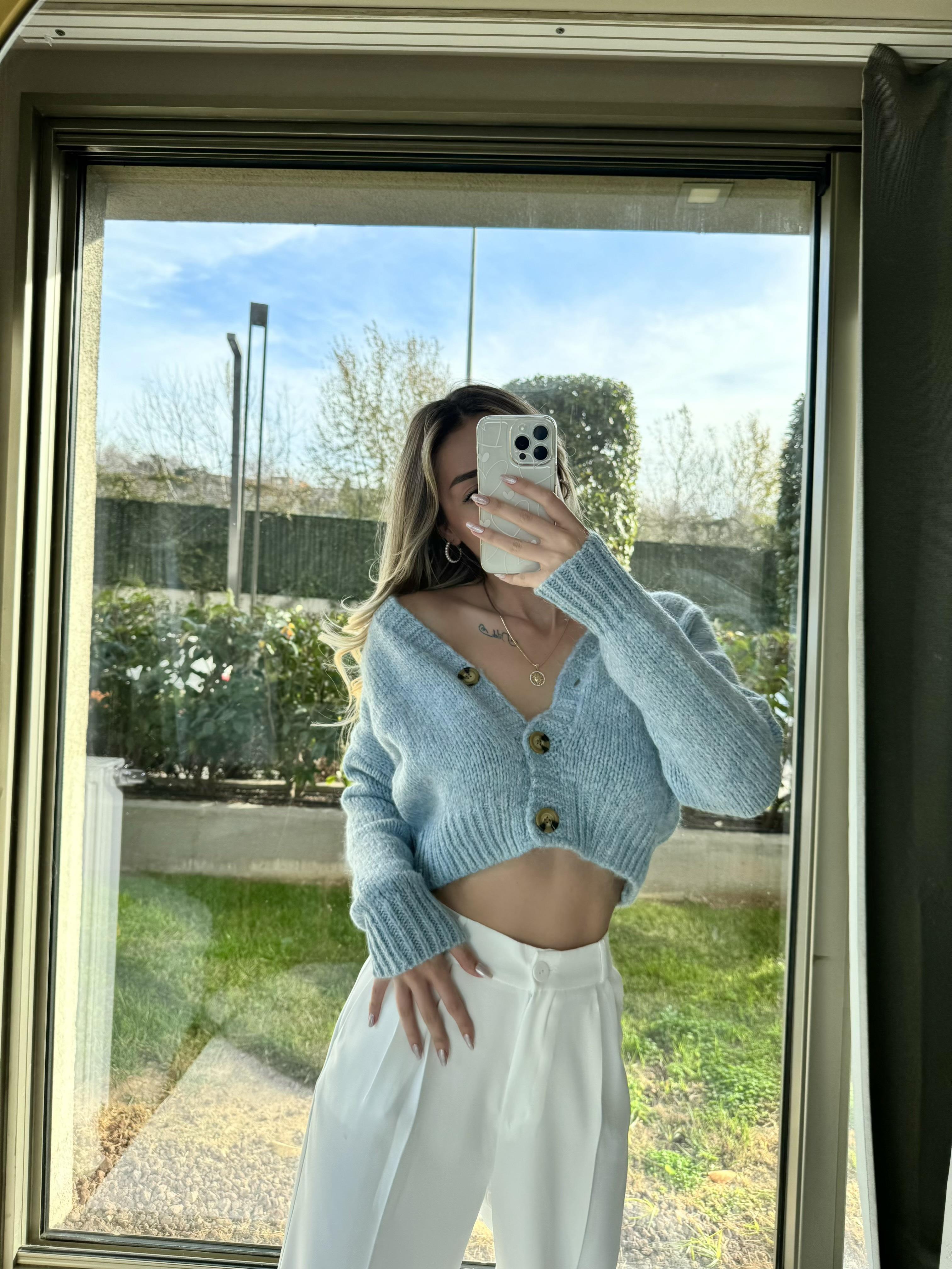 Kadın standart beden sakallı crop hırka