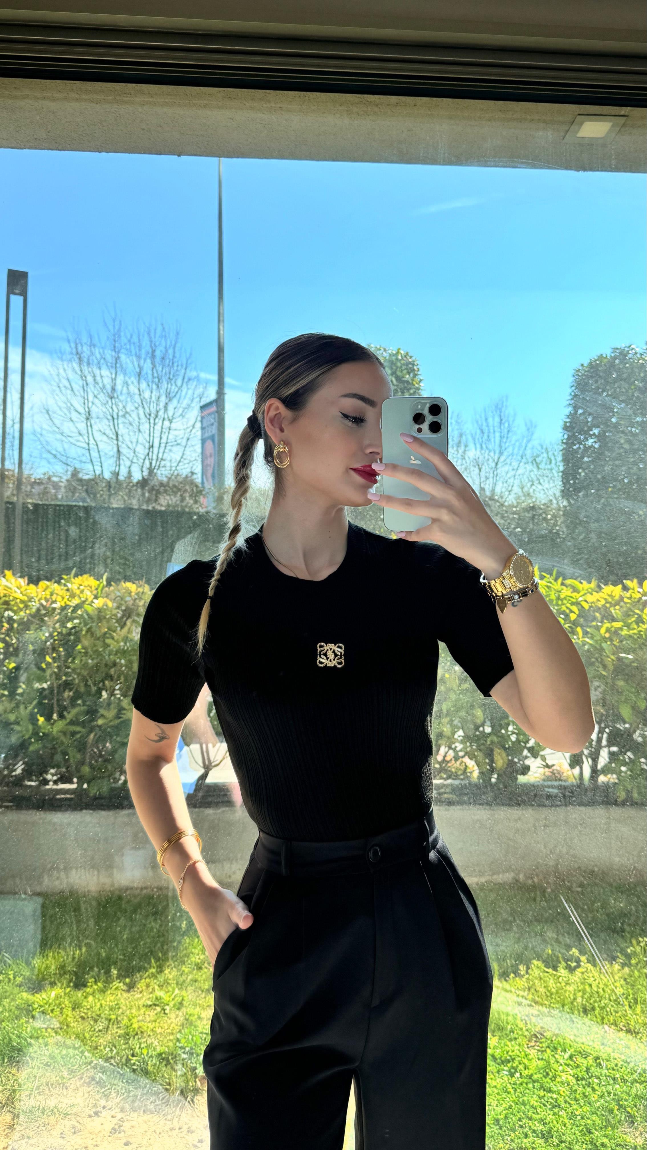 Kadın Yarım Kollu Siyah Triko Bluz