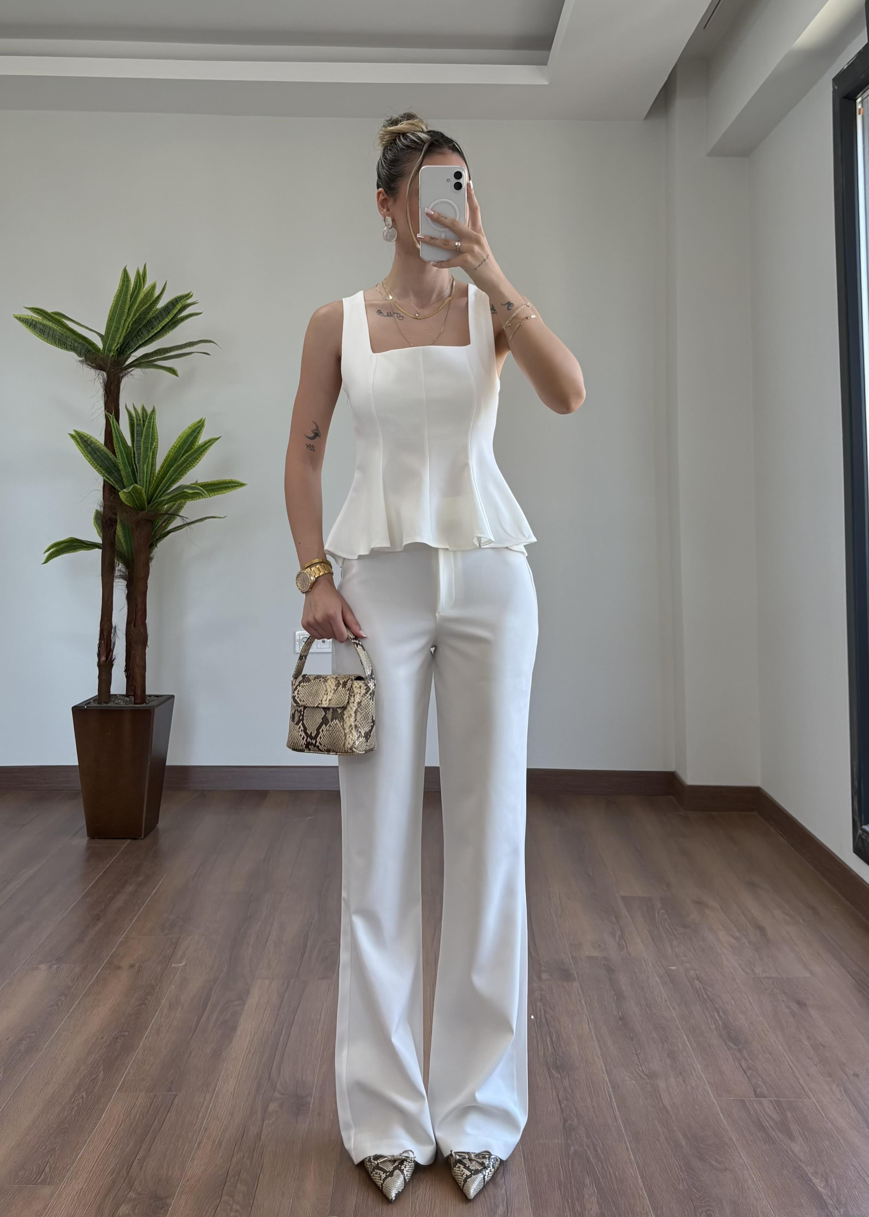 Liza Beyaz Alt Üst Takım