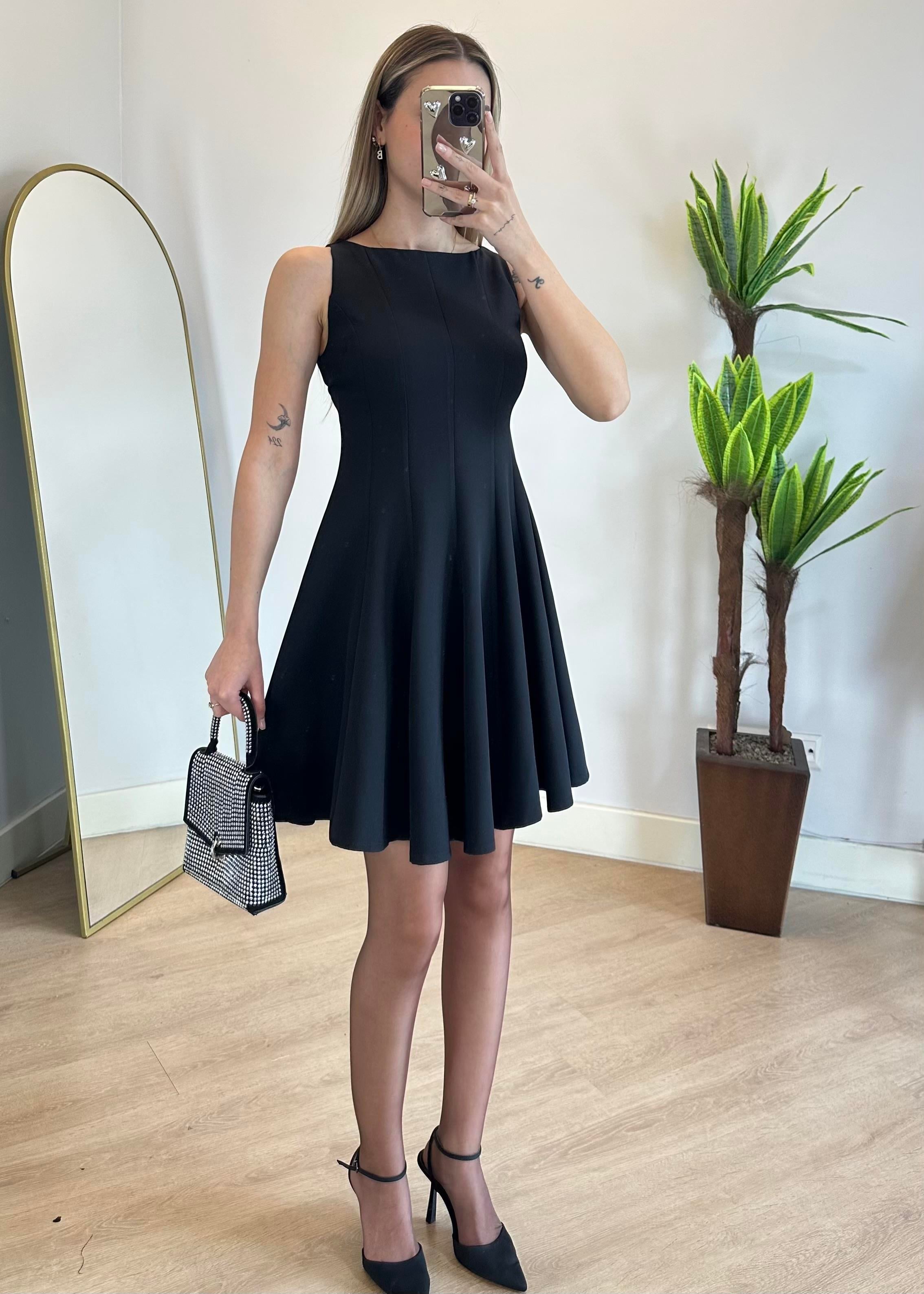 Zara Pileli Siyah Elbise