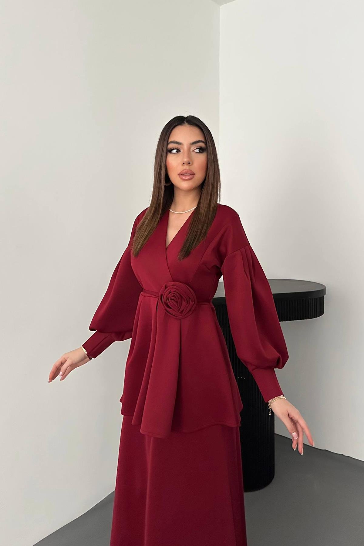 Toptan Bordo Gül Detaylı Takım