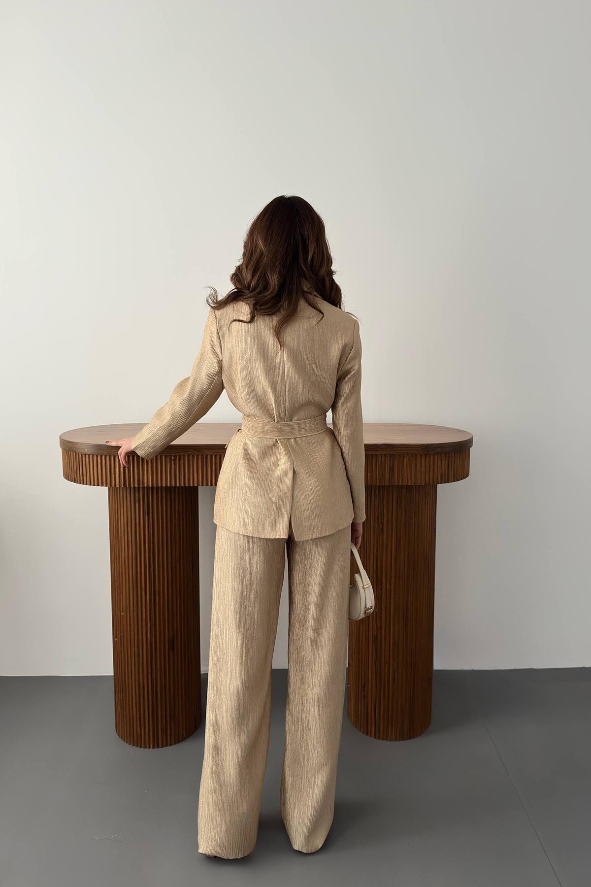 Toptan Gold Parlak Beli Kuşaklı Takım