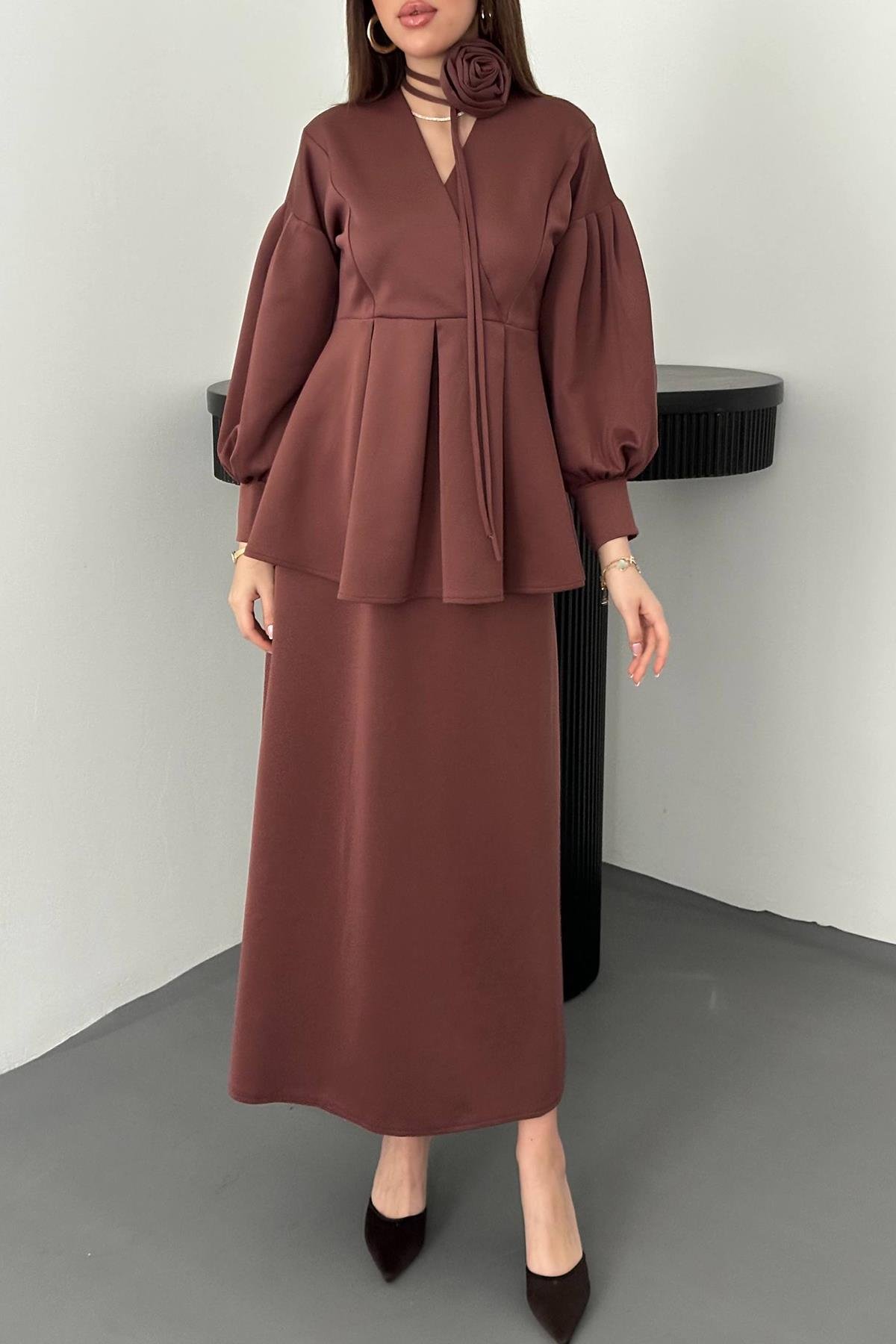 Toptan Kahverengi Gül Detaylı Takım