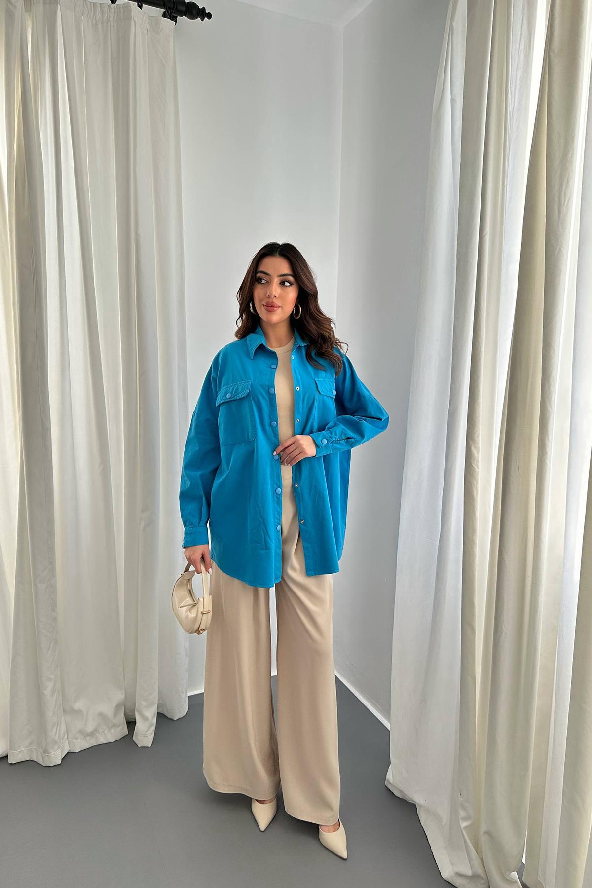 Wholesale Blue Double Pocket Flap Snap Shirt