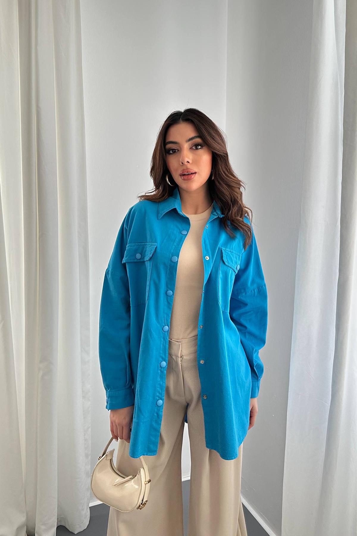 Wholesale Blue Double Pocket Flap Snap Shirt