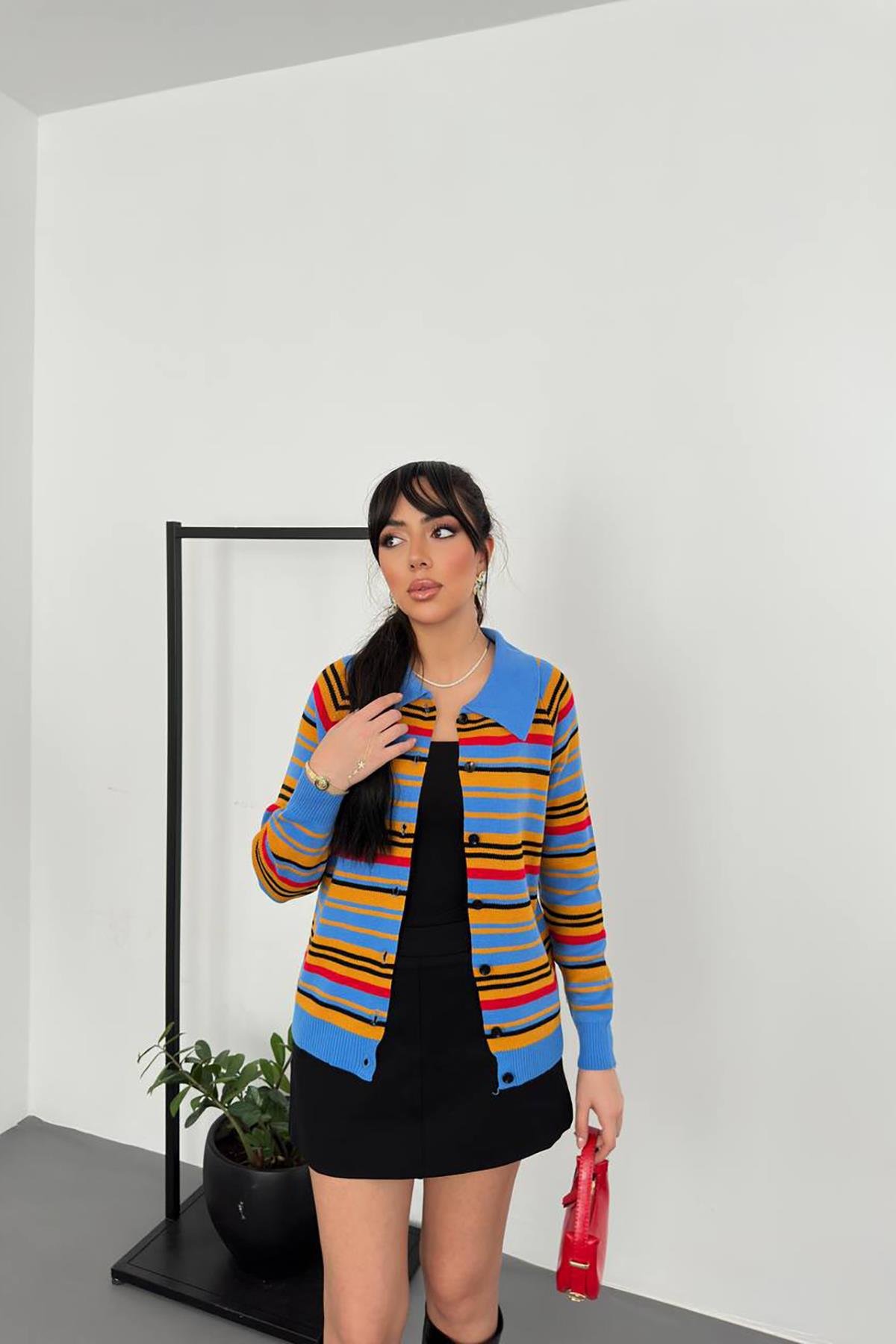 Wholesale Blue Colored Knitted Cardigan