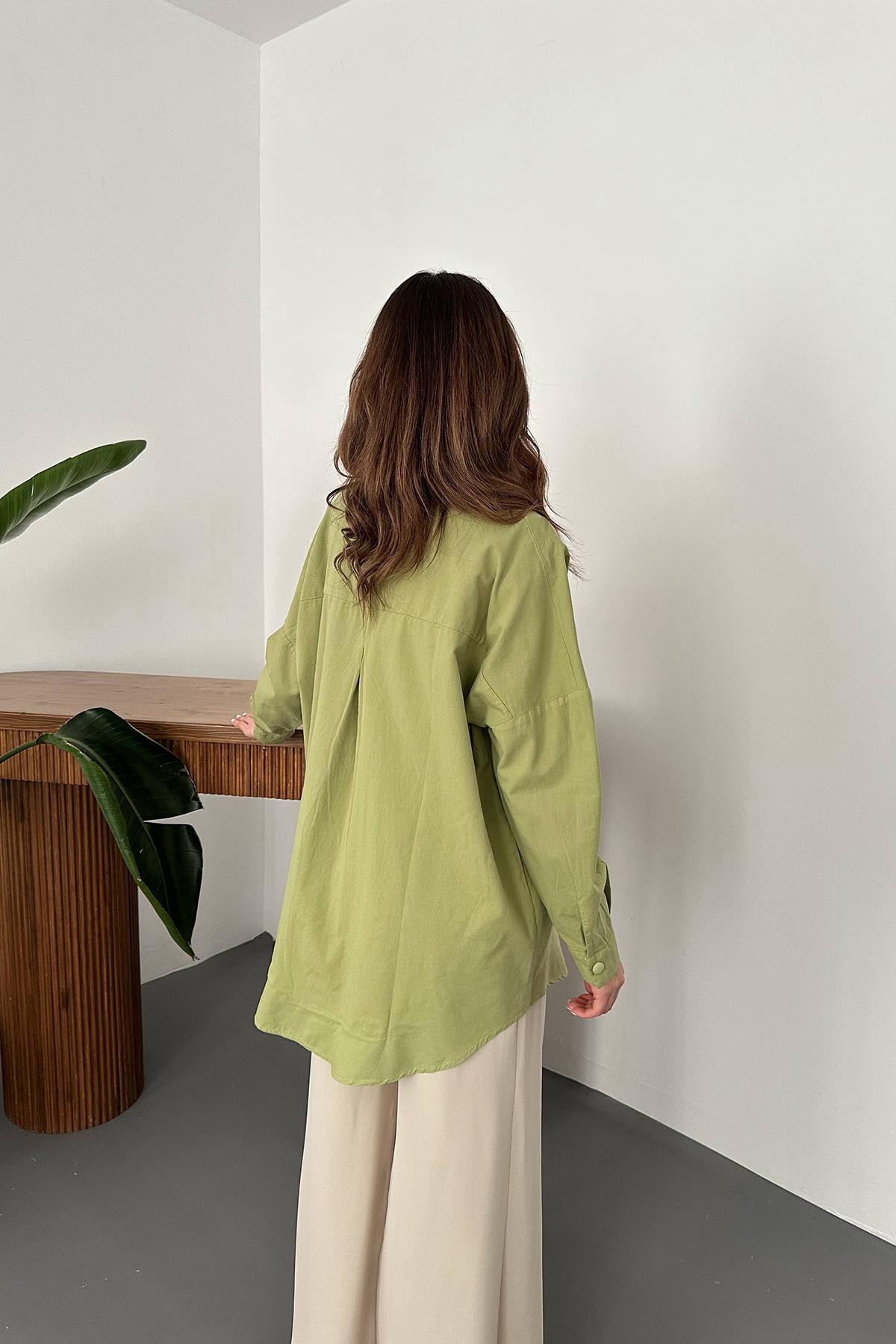 Wholesale Green Double Pocket Flap Snap Shirt