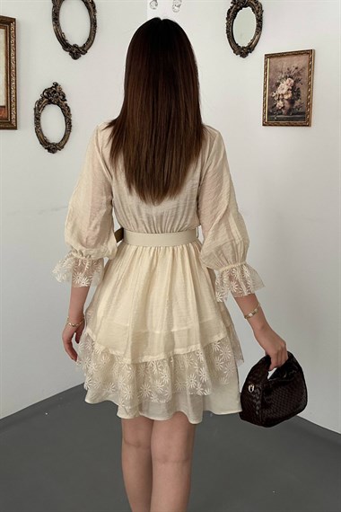 Beige Front Buttoned Lace Dress