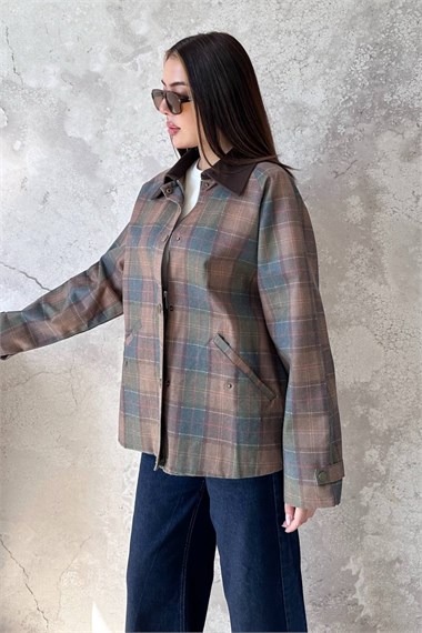 Burgundy Plaid Jacket With Collar Trim