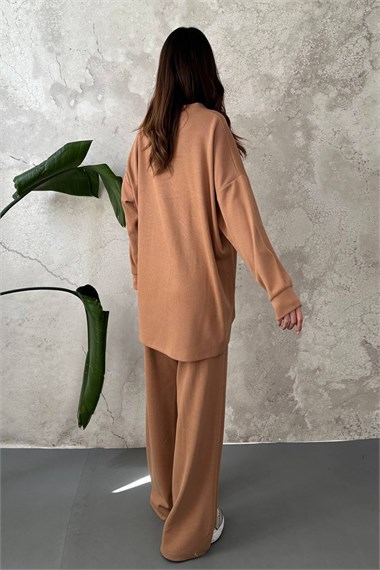 Camel Classic Corduroy Sweater And Pants Set