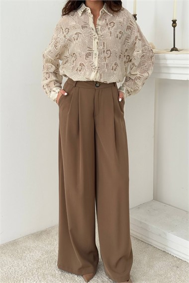 Mocca Pleated Comfort Pants