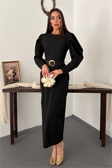 Black Dress With Pleated Sleeves And Belt
