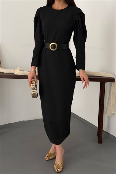 Black Dress With Pleated Sleeves And Belt