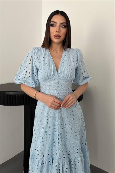 Toptan Bebe Mavi Büzgü Detaylı Dantelli Brode Elbise