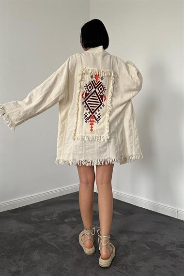 Toptan Bej Arkası Nakışlı Püskül Detaylı Kimono