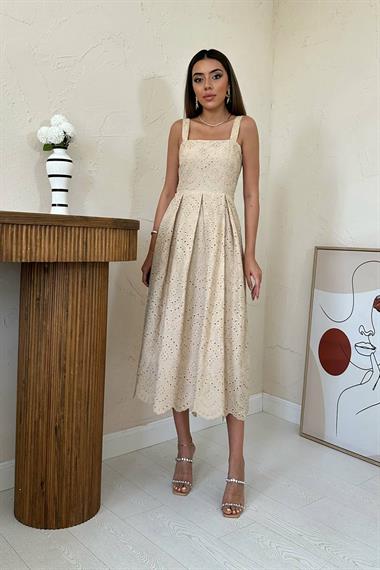 Toptan Bej Askılı Aparatlı Brode Elbise