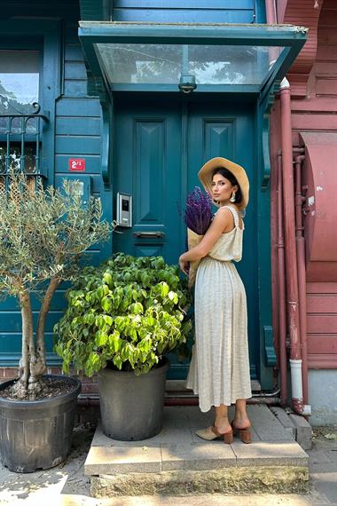 Toptan Bej Askısı Lastikli Keten Elbise