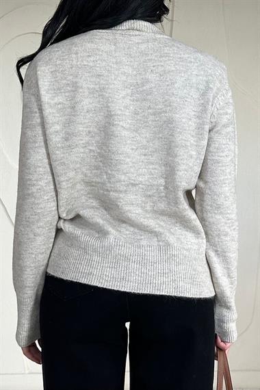 Toptan Bej Boğazlı Triko Kazak