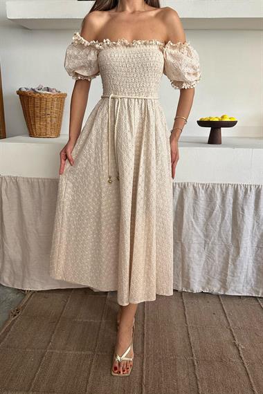 Toptan Bej Gipeli Brode Elbise